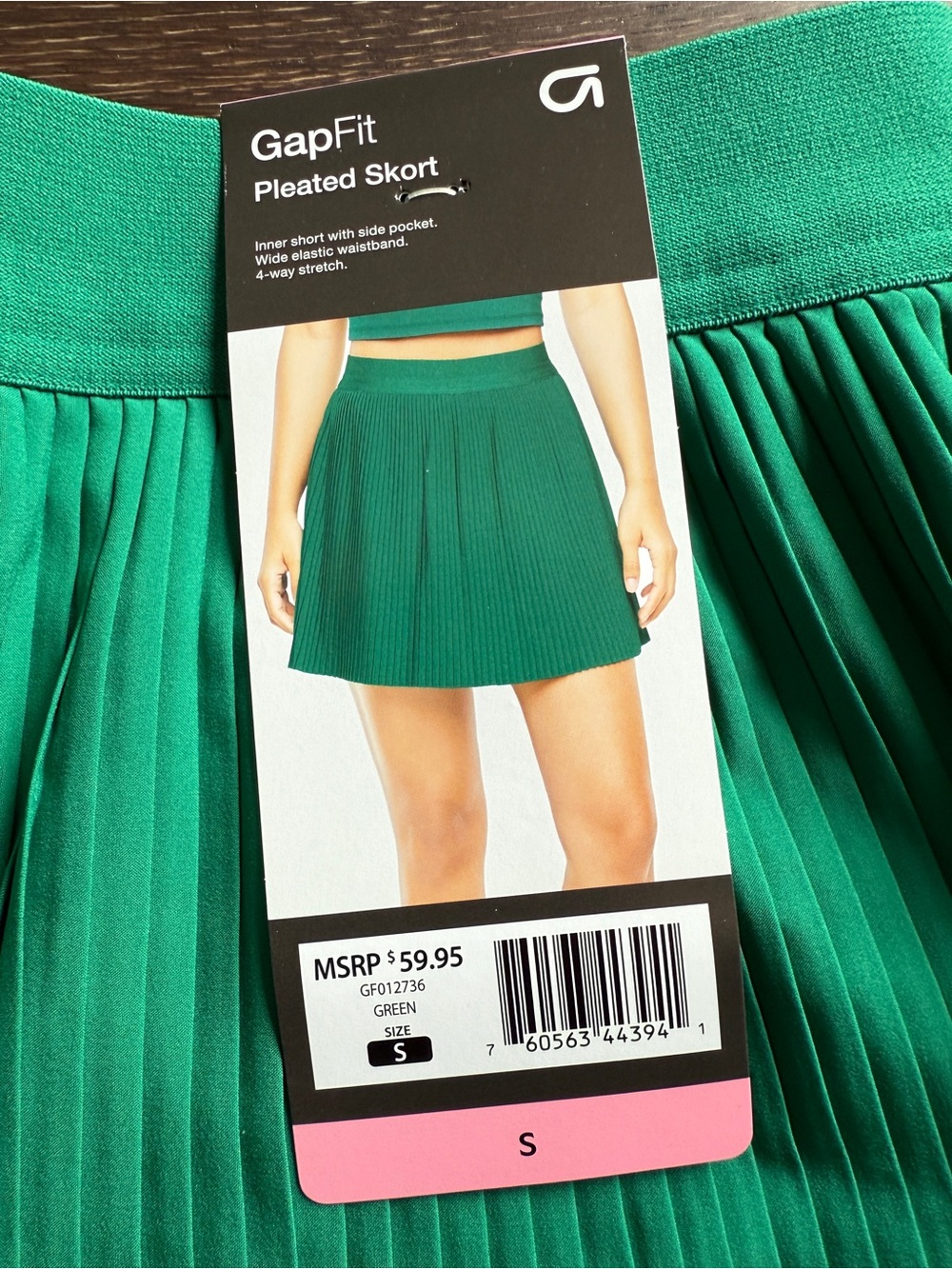 GAP Pleated Mini Skirt in Green - Picture 9 of 9